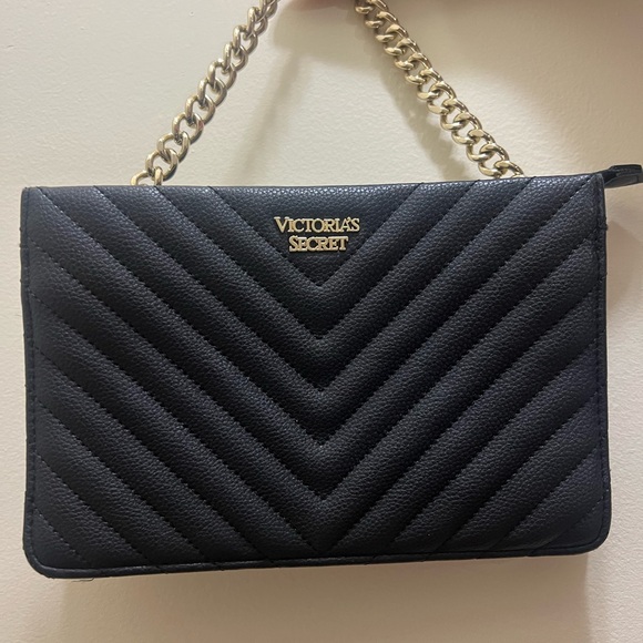 Victoria's Secret Handbags - Victoria's Secret Leather Black Quilted Chain Bag